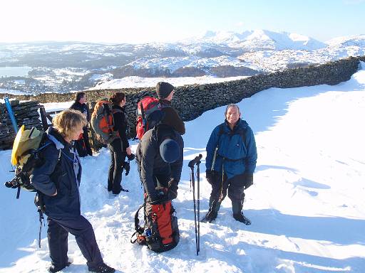 11_03-1.jpg - Chris, Dave, Hazel, Dave, Phil and Tony with Wetherlam