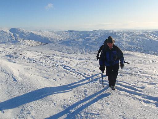 11_46-1.jpg - Dave climbing towards Red Screes