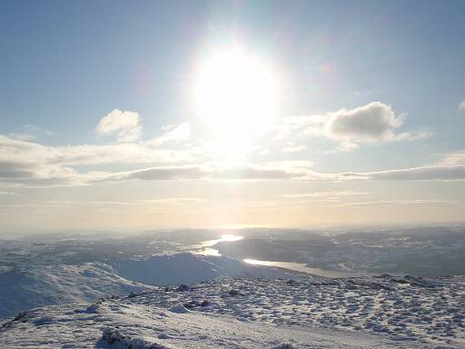 12_32-1.jpg - Windermere in the sunshine