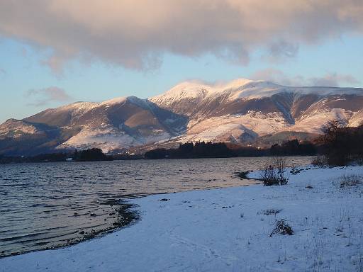 15_03-1.jpg - Skiddaw over Derwent Water