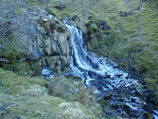 13_10-1.jpg - Frozen waterfall in Roughton Gill