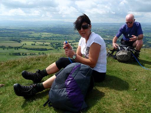 10_34-1.JPG - Lindsey and Paul on Dufton Pike