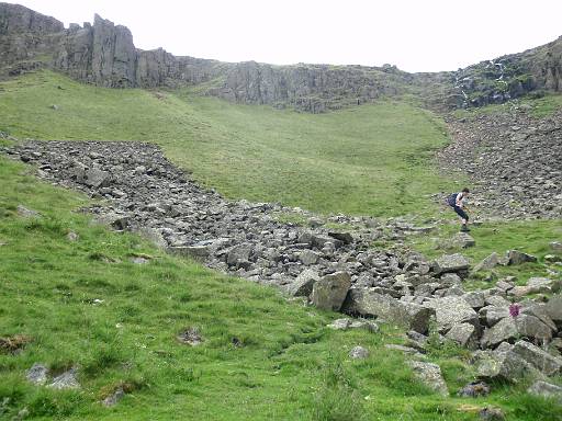 14_05-1.JPG - Lindsey descending