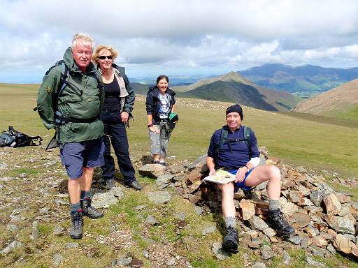 12_27-1.jpg - Mick, Chrissy, Lindsay and Tony on Crag Hill