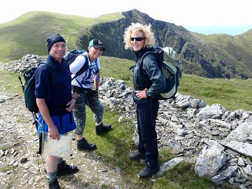 14_01-2.jpg - Tony, Lindsay and Chrissy with view back over Hobcarton Crag