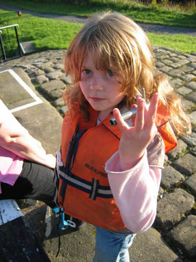 19_15-1.JPG - Kate with lock key