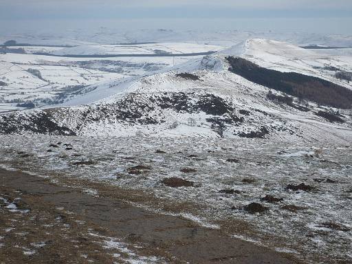 10_49-2.jpg - Looking to Lose Hill from Mam Tor