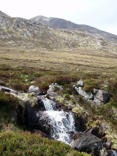 13_47-1.jpg - Cairn Toul viewed from the descent to Corrour Bothy