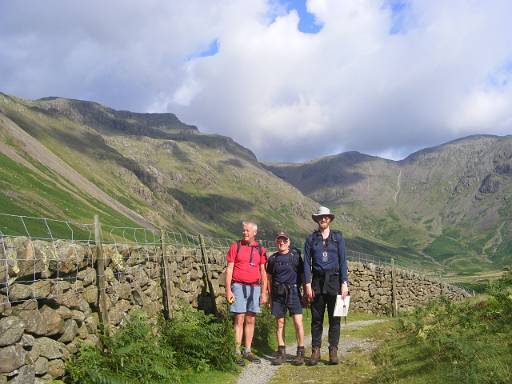 08_11-1.jpg - Phil, Paul and Richard at the start of the Mosedale Round.