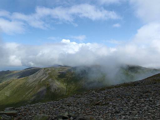 10_28-1.jpg - Carnedd Llewellyn, with blue skies