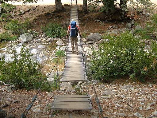 08_18-2.JPG - Wobbly footbridge