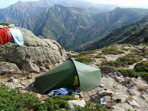 14_18-1.jpg - Pitched at the refuge d'Usciolu