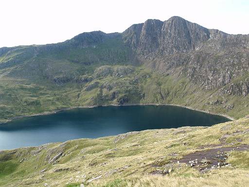 08_11-3.jpg - Y Lliwedd across Llyn Llydaw