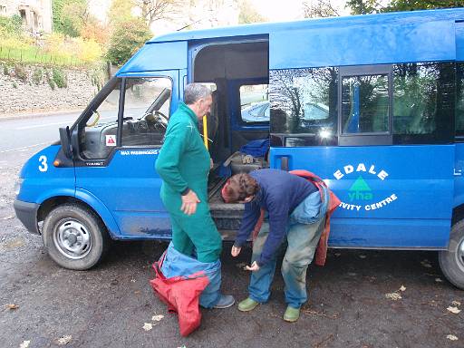 14_27-1.jpg - Paul and Chloe kitting up in Stoney Middleton