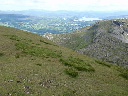 12_23-2.JPG - Looking to Moelwyn Bach