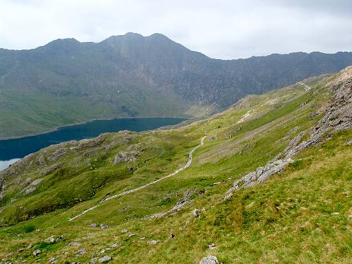 09_07-1.jpg - Looking across to Y Lliwedd